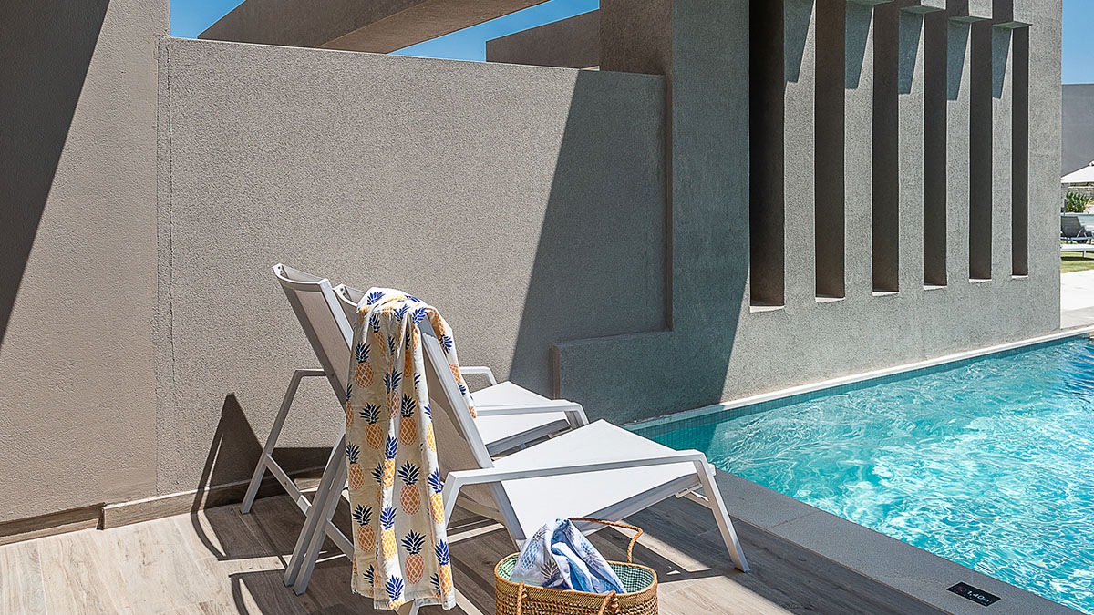 Junior Suite Sharing Pool 